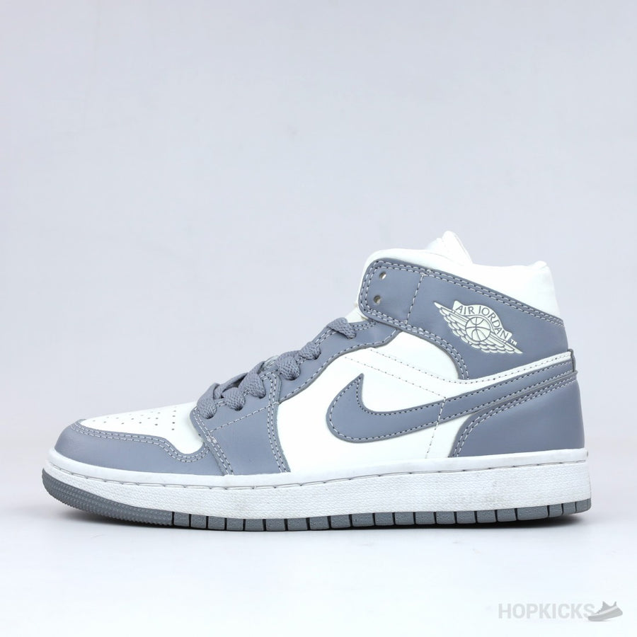 Jordan 1 Mid Stealth (Women's)