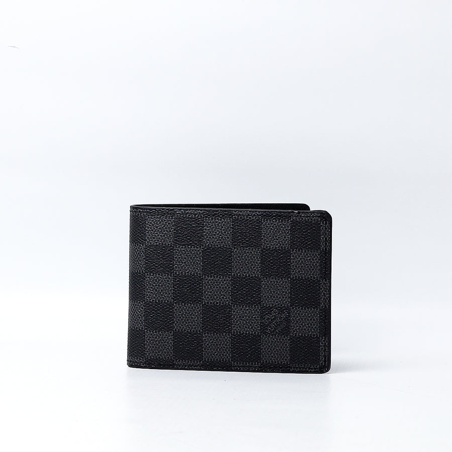 LV Amerigo Wallet (Dot Perfect)