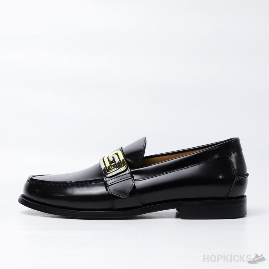 G.U.C.C.I Logo-Plaque Leather Loafer (Dot Perfect)
