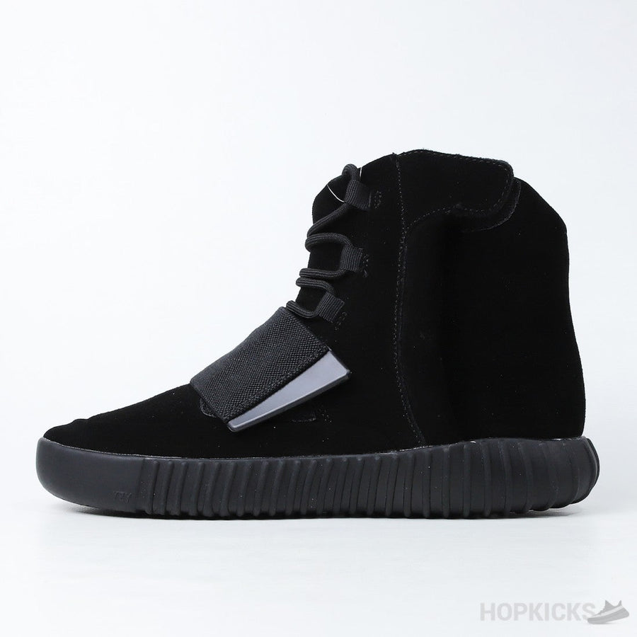 Yeezy Boost 750 Triple Black