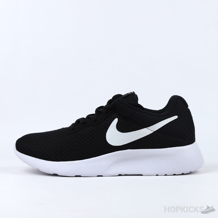 NK Tanjun Black Running Shoes