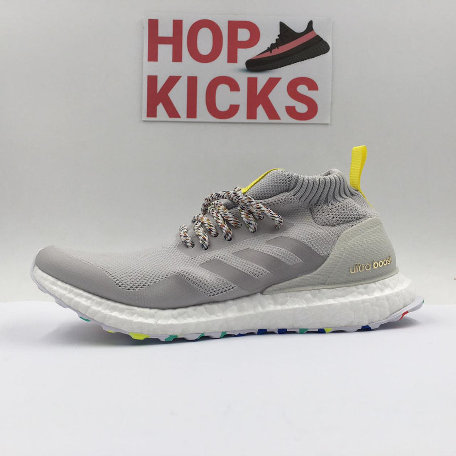Ultra Boost Mid Multicolor White