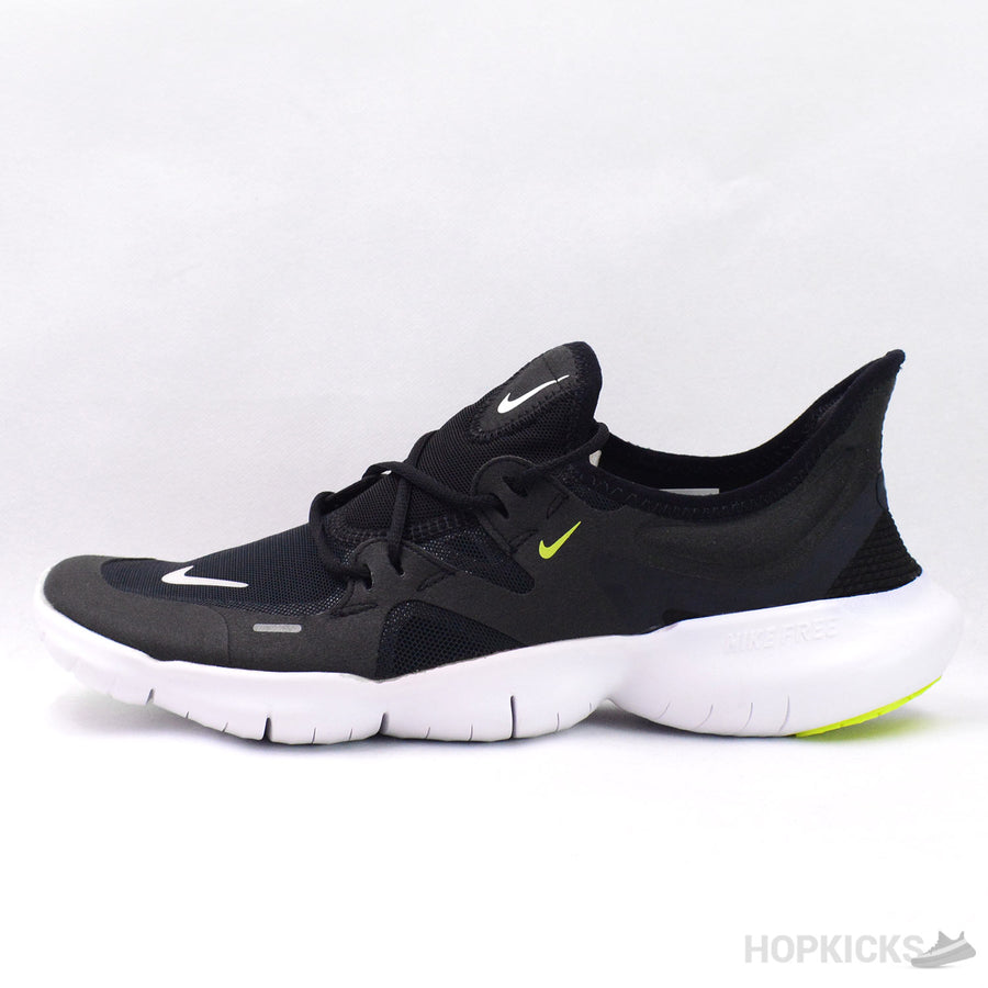 Free RN 5.0 Black Volt