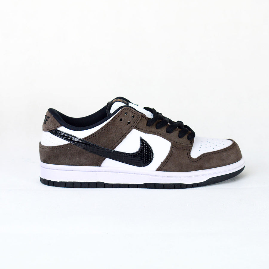 SB Dunk Low Trail End Brown