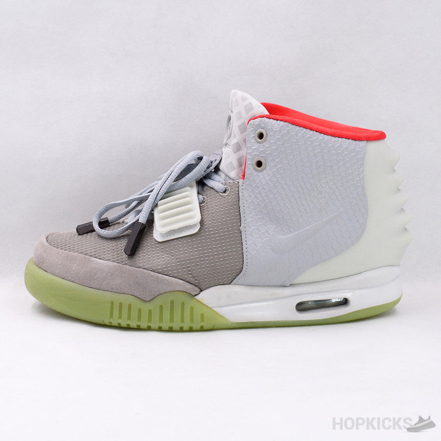 Air Yzy 2 NRG Pure Platinum