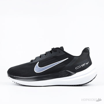 NK Air Winflo 9 Black White