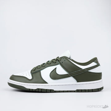NK Dunk Low Medium Olive