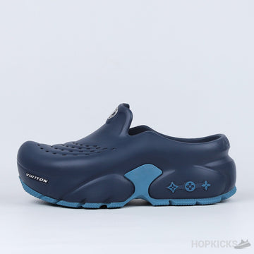 L.V Shark Clog 'Marine' (Dot Perfect)