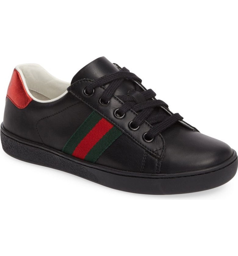 Sneakers Black [ BATCH 1 normal quality]
