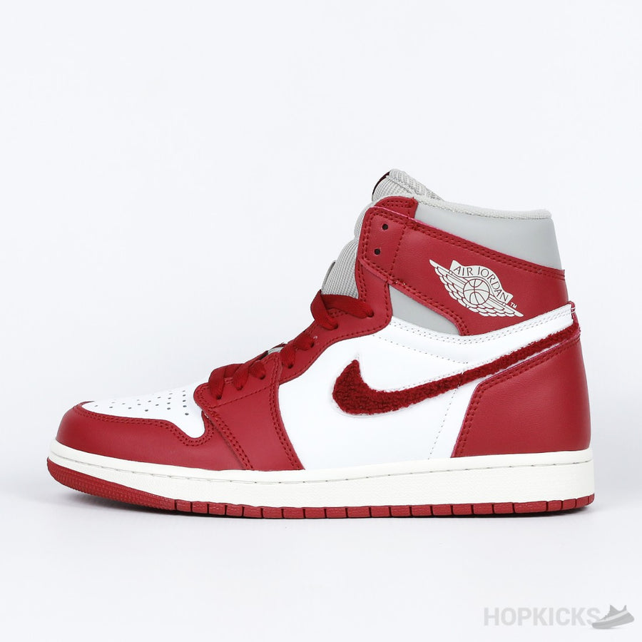Jordan 1 Retro High OG Varsity Red (Premium Batch)