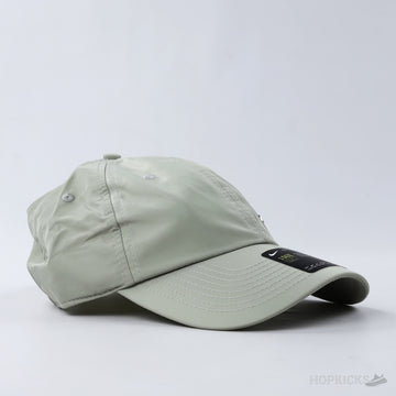 NK Sportswear Heritage 86 Cap – Pale Vanilla / Metallic Silver