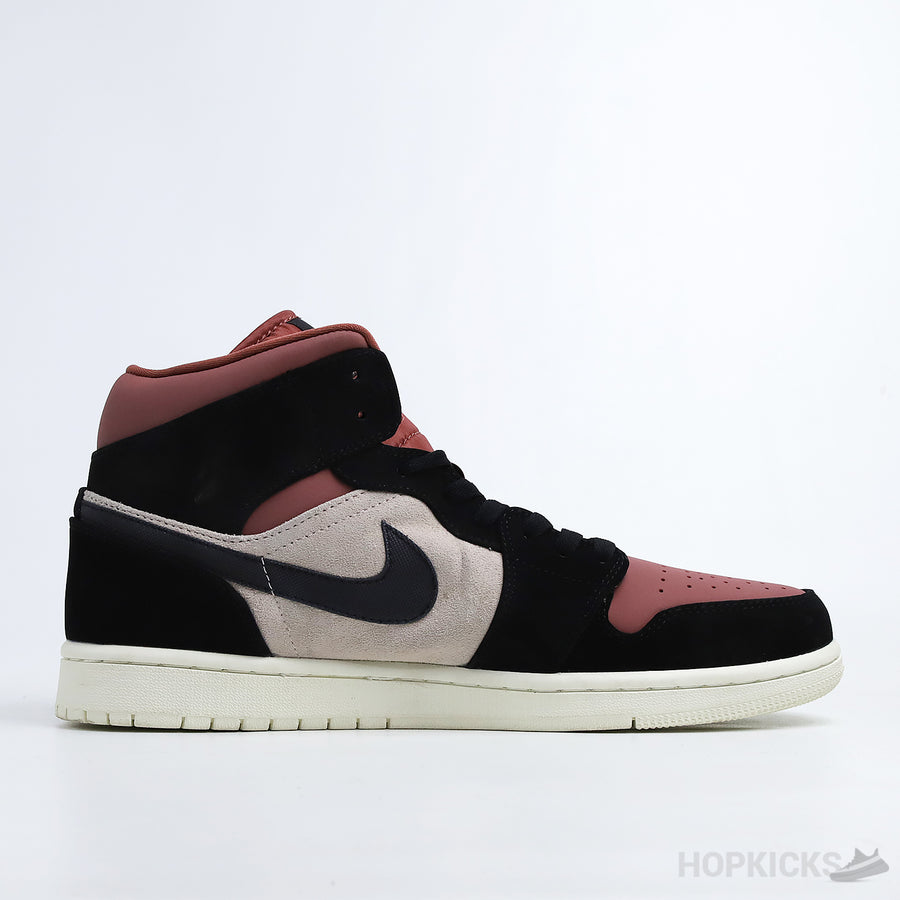 Jordan 1 Mid Canyon Rust (Slight Stain)