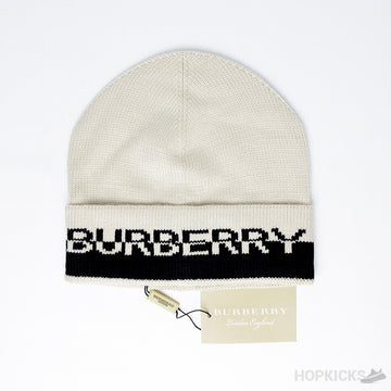 BRB Embroidered-Logo Knitted Beanie