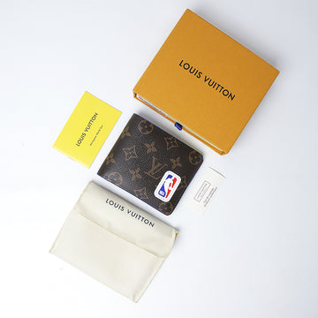 LV x NBA Multiple Wallet Monogram (Dot Perfect)