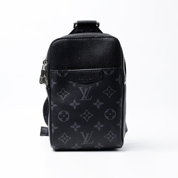 LV Outdoor Slingbag Taigarama Noir Black (Dot Perfect)