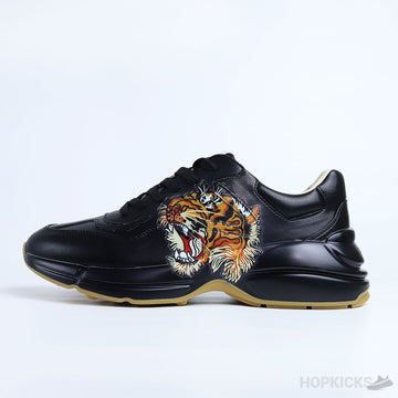 GCC Rhyton Tiger