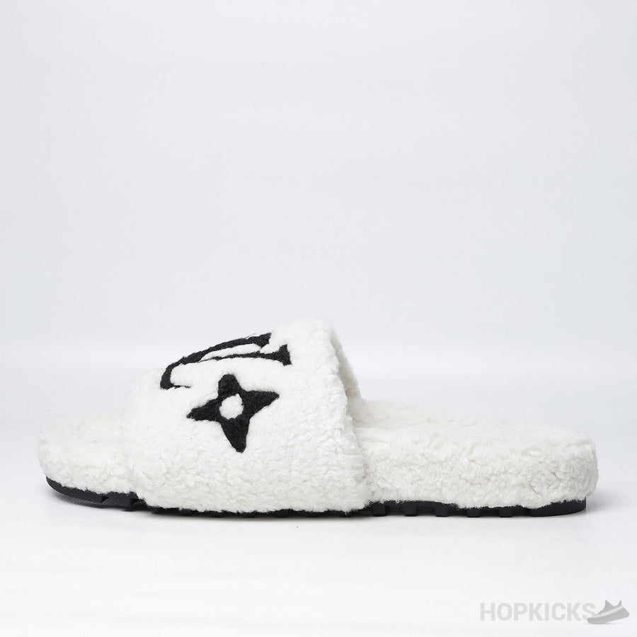 L.V Paseo Flat Mule Cream