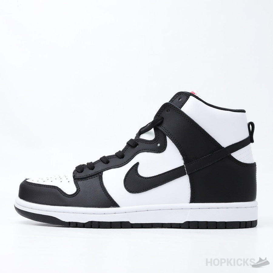 NK Dunk High Panda (2021)