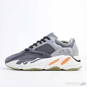 Yzy Boost 700 V1 Magnet (Premium Batch)