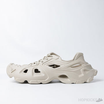 Bale*ciaga HD Lace-Up Sneakers Beige
