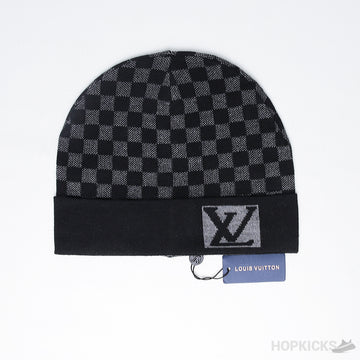 Luxurious LV Signature Beanie Black Grey