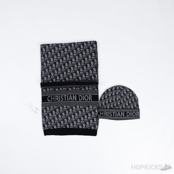 CD White Black Scarf and Beanie