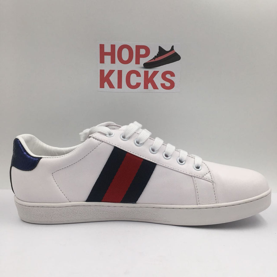 Plain Striped Luxury sneaker