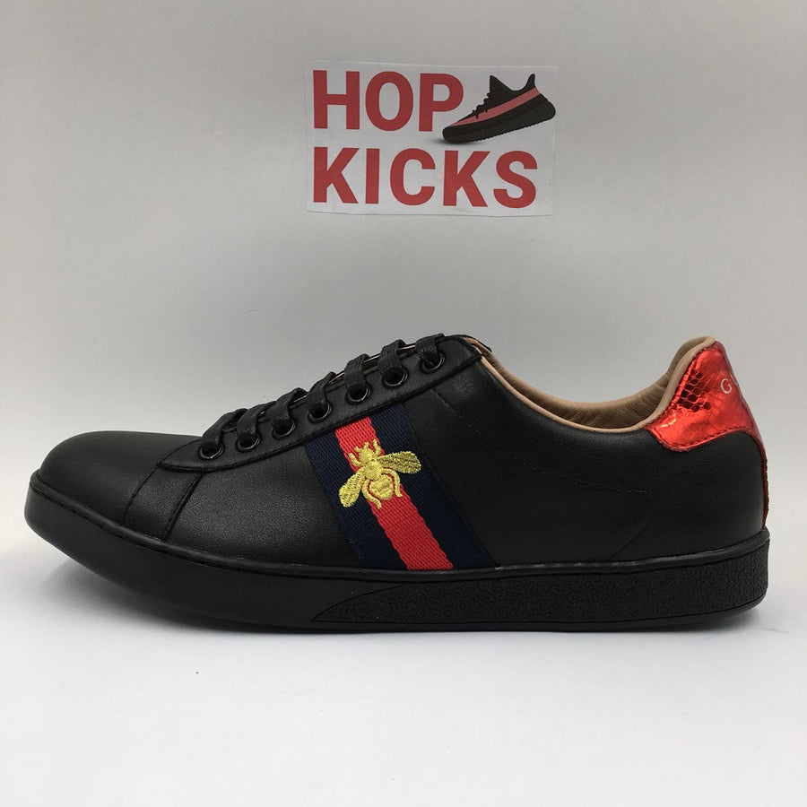 BEE SNEAKERS BLACK [ JUNE 2018 BATCH / IMPROVED QUALITY ]