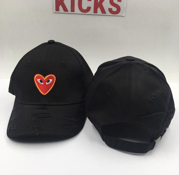CDG Play Distressed Cap Black