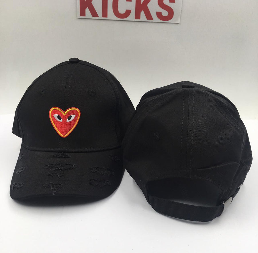 CDG Play Distressed Cap Black