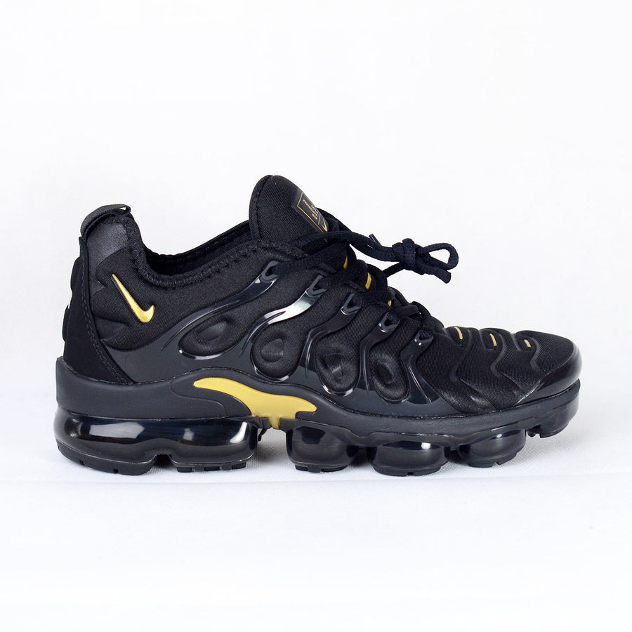Air Vapormax Plus Anthracite Gold
