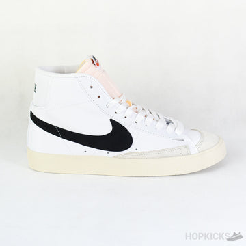 Blazer Mid '77 Vintage Black White