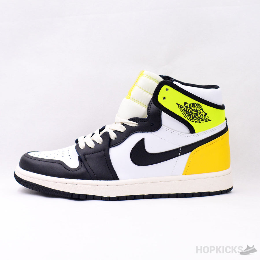 Jordan 1 Volt University Gold