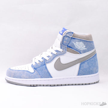 Jordan 1 Retro Hyper Royal
