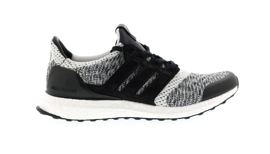 Ultra Boost SNS X Social Status [ REAL BOOST cushioning]