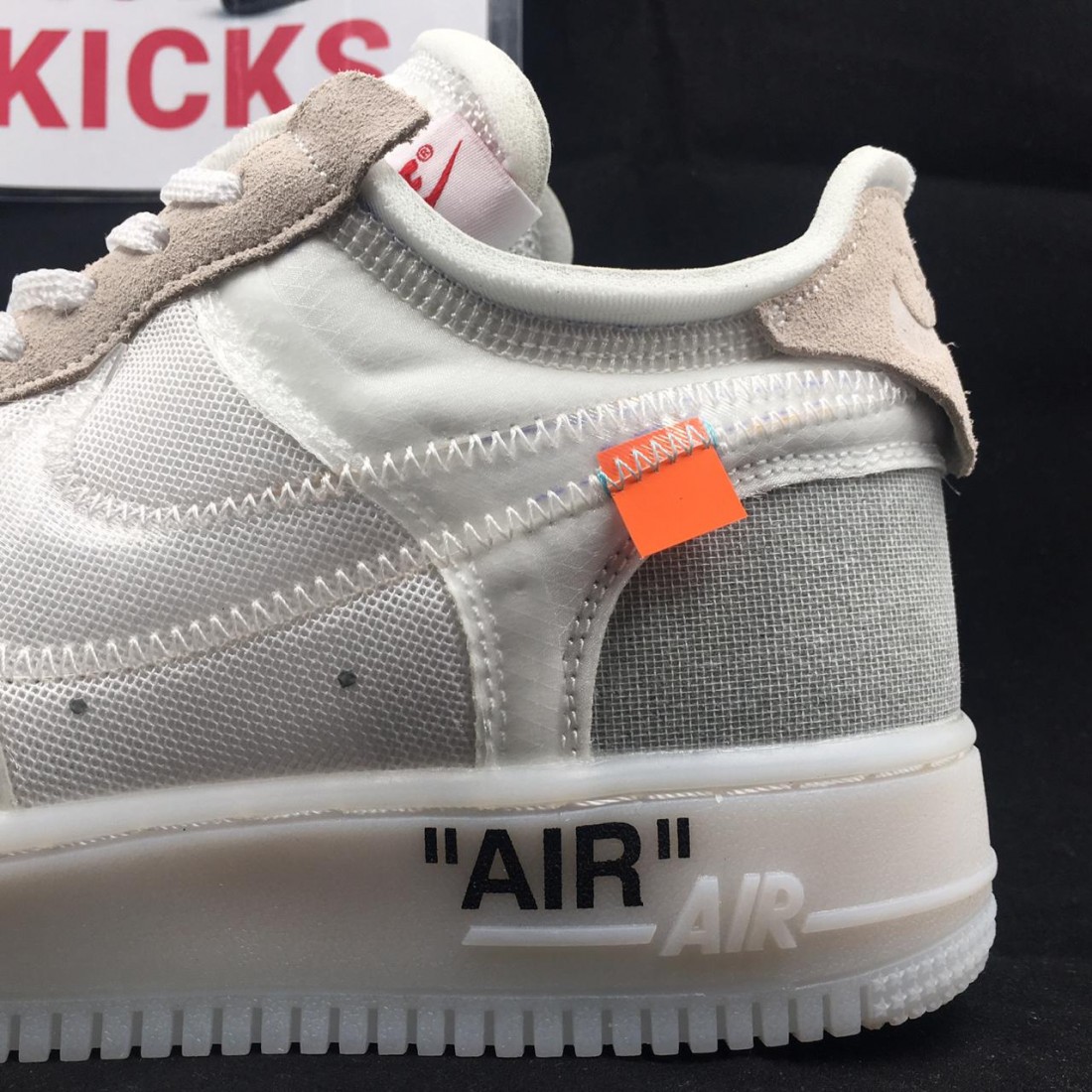 Marchito extremadamente gasolina Air Force 1 Low X Off-White Ghosting