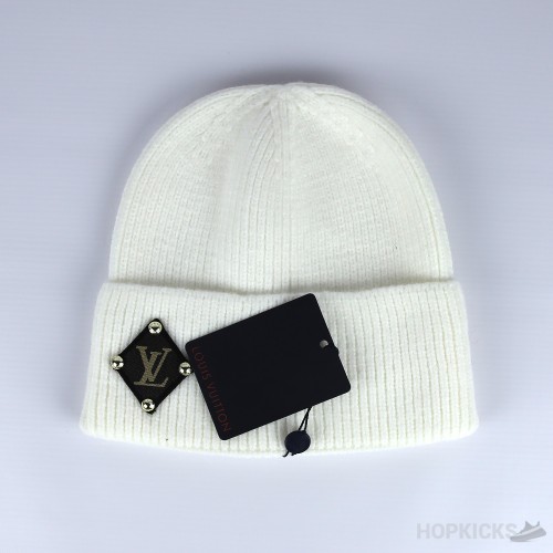 LV S00 Beanie White