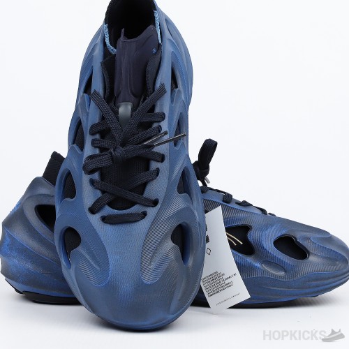 Adidas neutro adiFOM Q Cosmic Way Runners Neptune (Adidas neutro china lockdowns lowers guidance)
