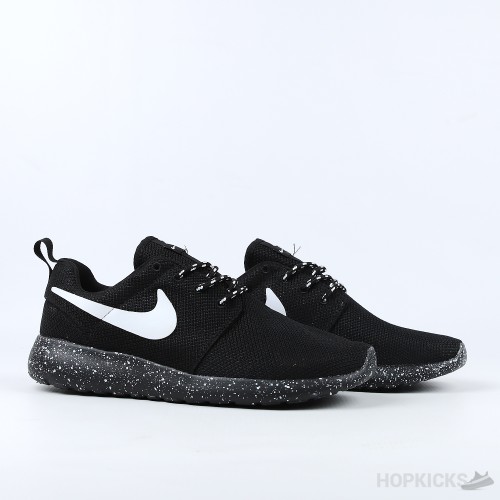 Nike Tanjun Black Running Shoes Speckled Sole (Premium Batch)