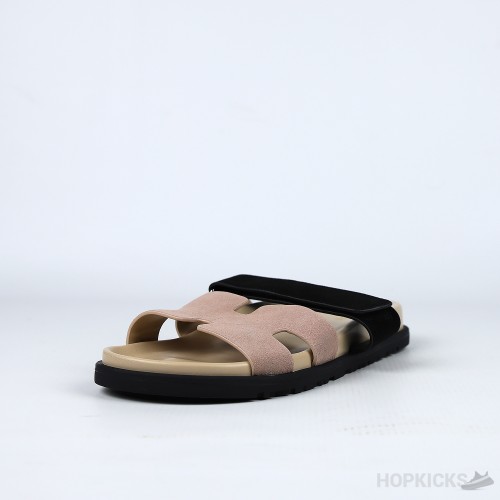 Hermes Chypre Sandals Rose Perle / Noir