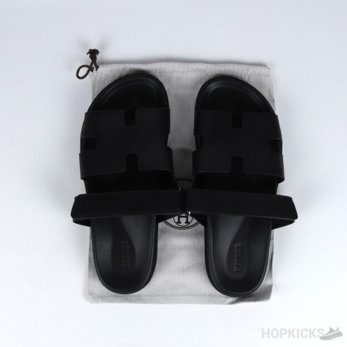 Hermes Chypre Sandal Noir