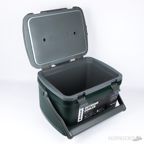 Stanley Adventure Easy Carry Outdoor Cooler Green (15.1L) (Dot Perfect)