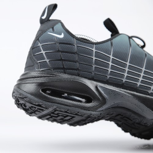 Nike Air Max Sunder Tripple Black Nike Air Max Sunder Tripple Black