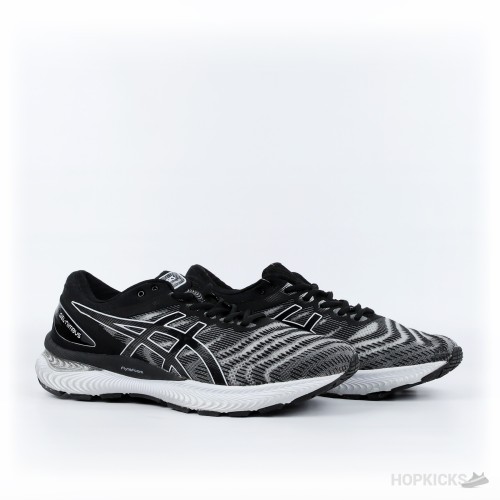 ASICS Gel Nimbus 22 Black White (Premium Batch) (Sole defect)