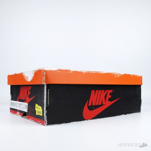 Air Jordan 1 Retro High OG "Chicago Lost And Found" (Premium Plus Batch) Air Jordan 1 Retro High OG "Chicago Lost And Found" (Premium Plus Batch)