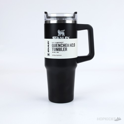 Quencher H2.0 FlowState Tumbler Black 30 oz