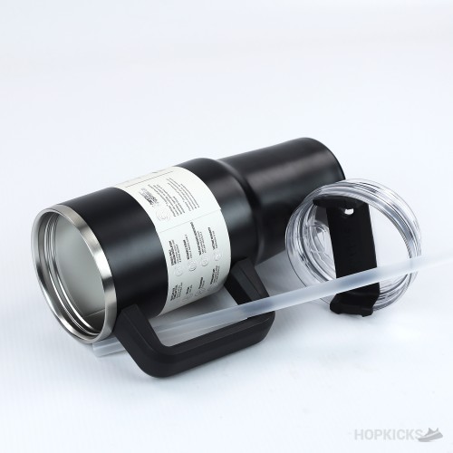 Quencher H2.0 FlowState Tumbler Black 30 oz