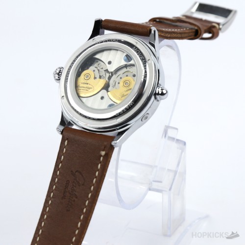 LüHW Classic Dual Machine Watch With Tan Leather Strap