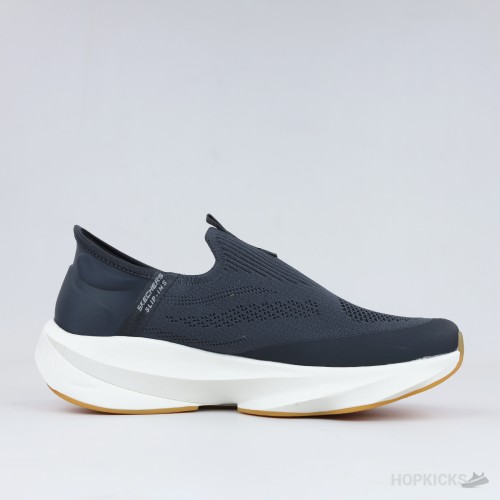 Skechers Hands Free Slip-ins: GO WALK Arch Fit 2.0 – Hyper Burst (Navy/White)