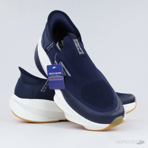 Skechers Hands Free Slip-ins: GO WALK Arch Fit 2.0 – Hyper Burst (Navy Blue/White)